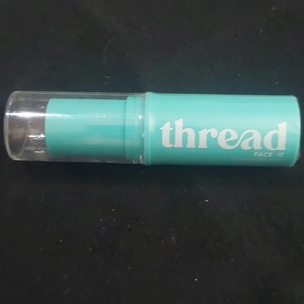 Thread Face it complexion stick‎ 210